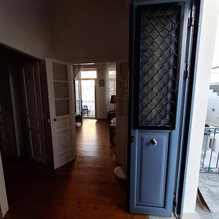Gyze 's House *